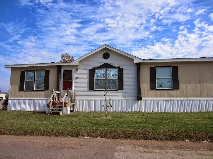 El Reno Village 5