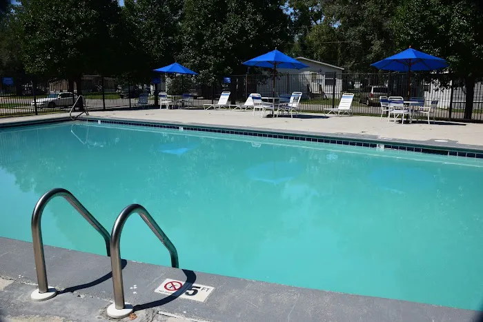 Twin Oaks Manufactured Home Community 1
