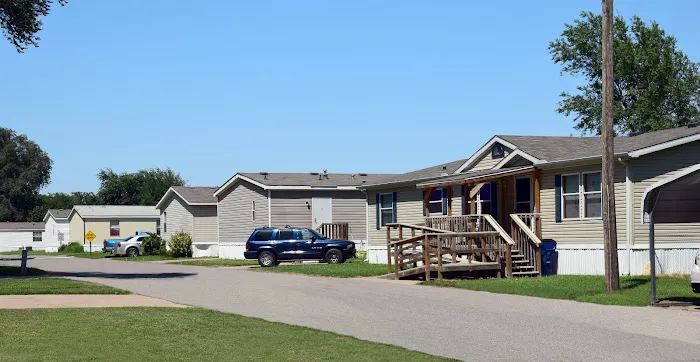 Twin Oaks Manufactured Home Community 8
