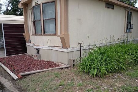 Mobile Manor Estates