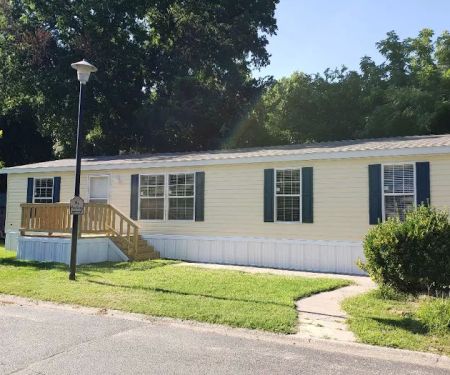 Stonebrook Village Mobile Home Park