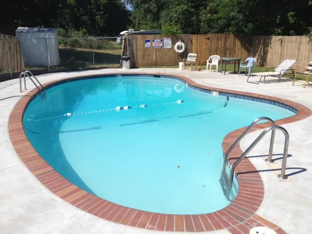 Lakeview Terrace Mobile Home Community 6