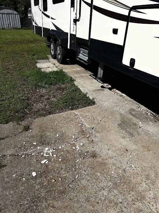 Holliday Outt RV Park 55 Plus 10
