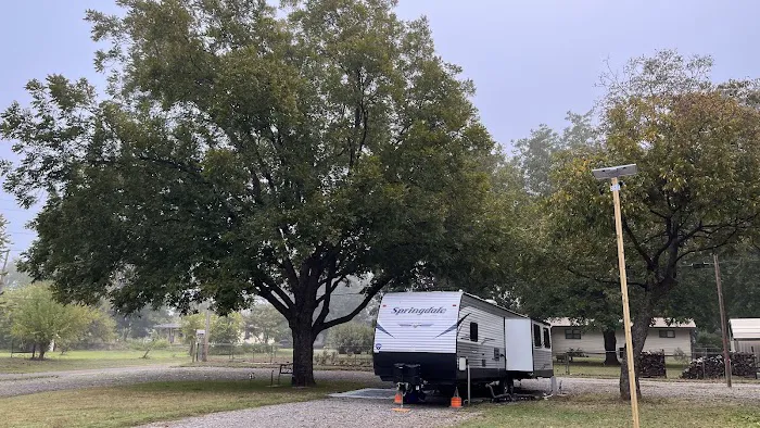 Wynnewood North RV Park 6
