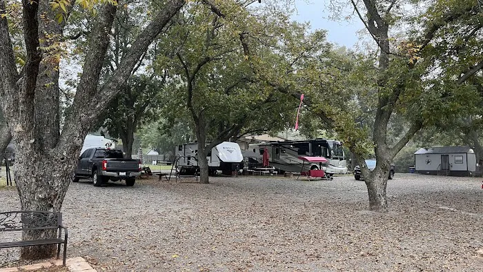 Wynnewood North RV Park 4
