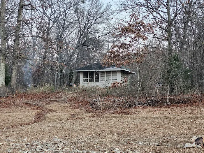 Eagle Point Screen Shelter Area 2