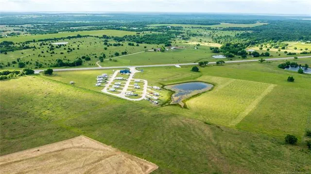 Paradise City RV Resort 6