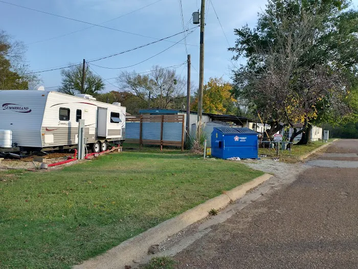 Creekside RV Park 4