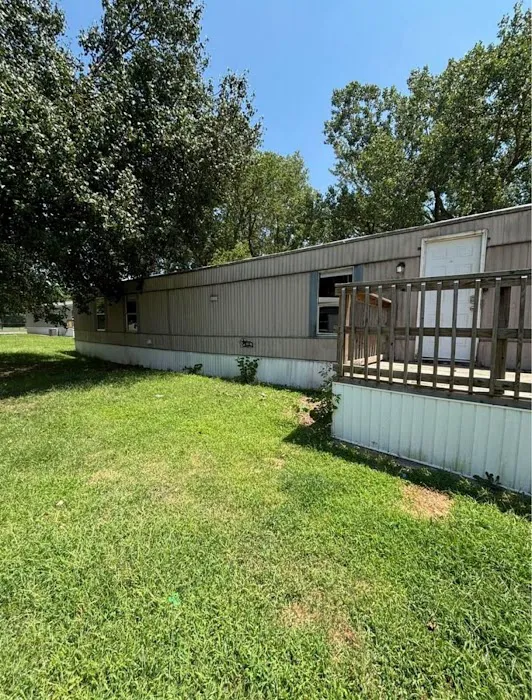 Canadian Shores Mobile Home 4