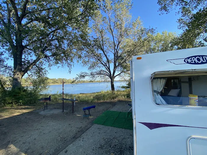 El Dorado Lake - Bluestem Point Area - Sunflower Meadow 10