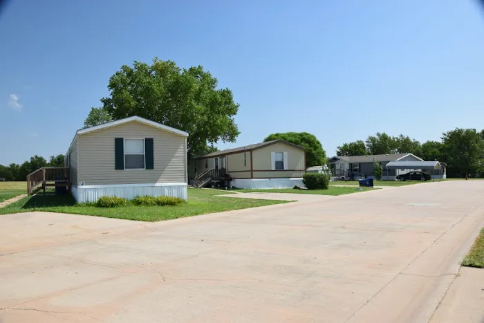 Navajo Lake Estates Manufactured Home Community 10