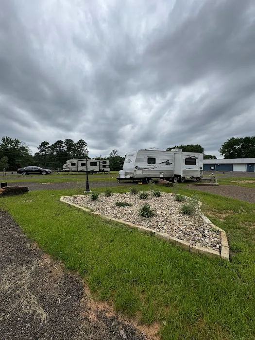 7 Pines Park 9