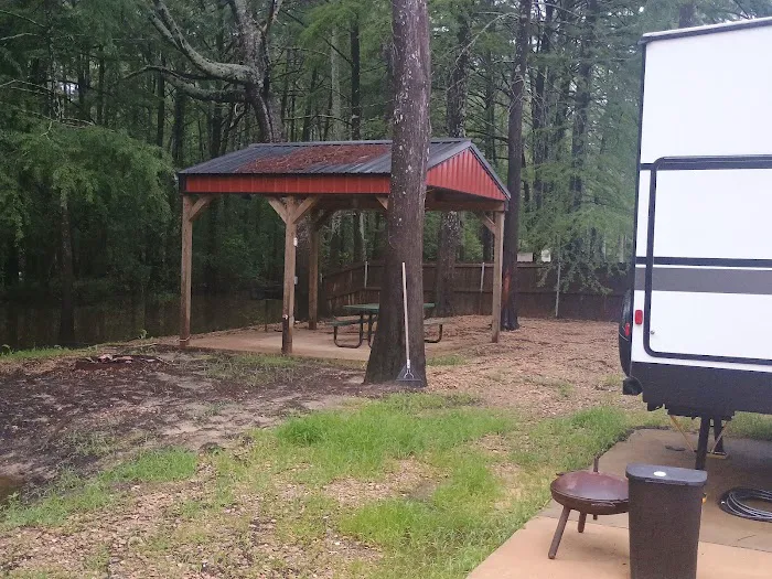 Southern Escapes RV Park 4