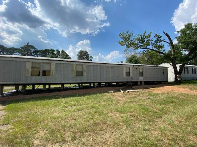 Whispering Pines Mobile Home Park 3