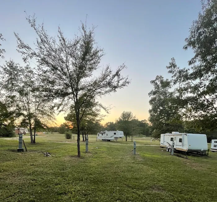 Jackson's Place Tiny Home & RV Resort 3