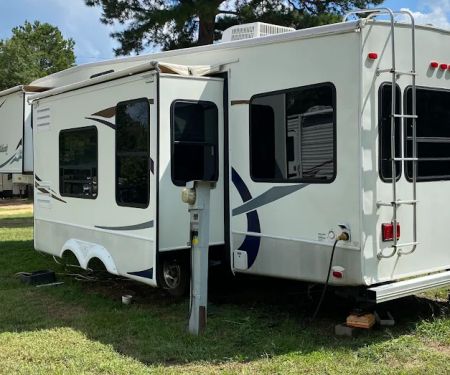 Jackson's Place Tiny Home & RV Resort