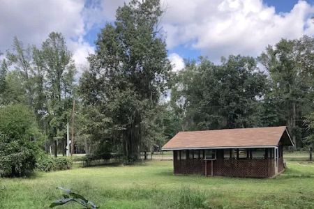 Caddo Lake Escape & RV Park