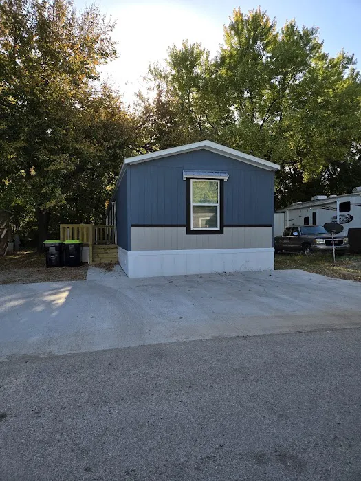 Creekside Bluff 10