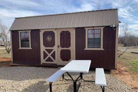 L’Lees rv park and paddocks