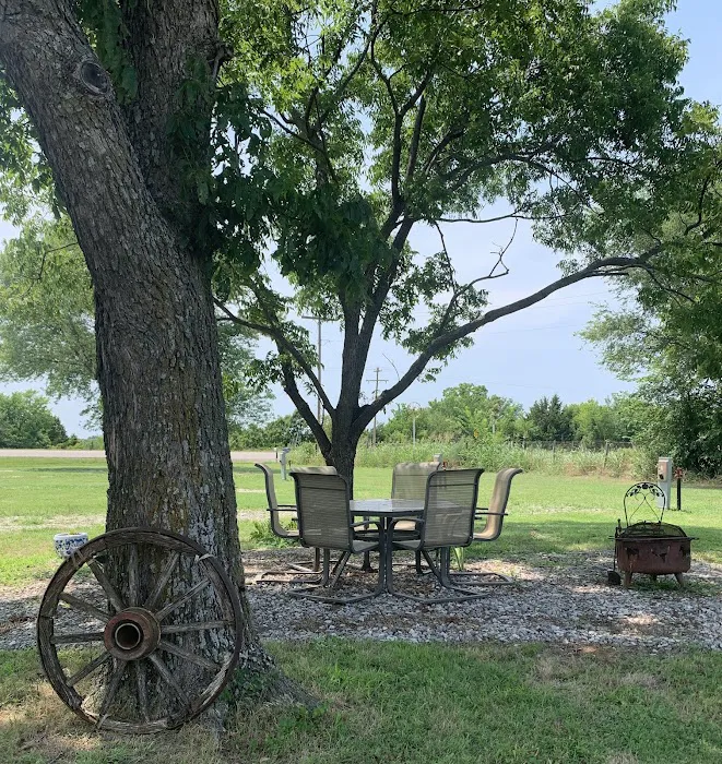 L’Lees rv park and paddocks 9