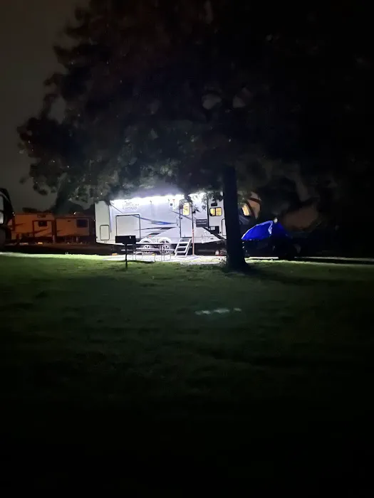 Lake Time RV Park 10