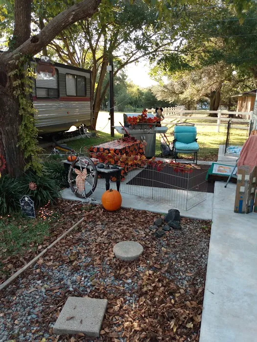 Meadowview Mobile Home & RV 4