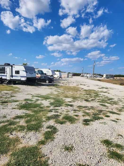 Rv Park - Wilson Way Refuge Ranch 2