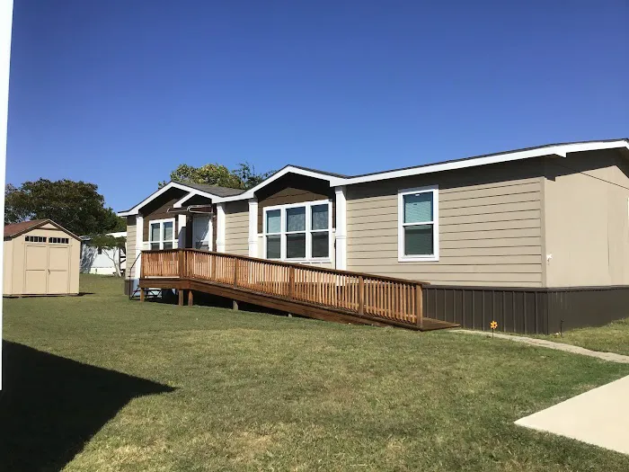 Knollwood Village Mobile Home Park 3