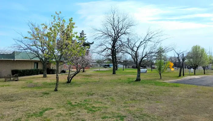 Knollwood Village Mobile Home Park 8