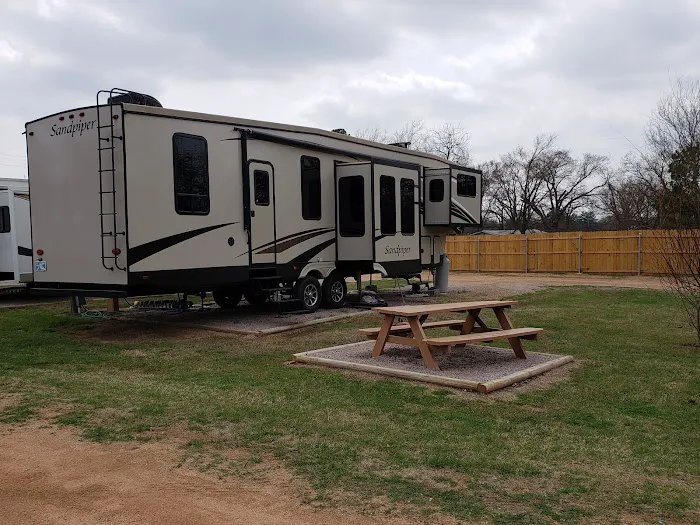 Hwy 22 RV Park 7