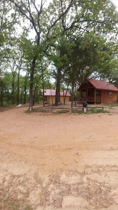 Cedar Ridge Hideaway Cabins & Rv Campground 7