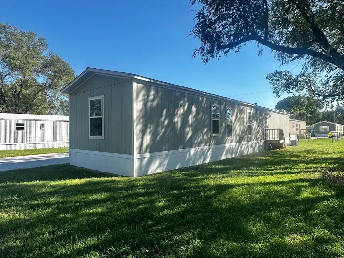 Maple Village Manufactured Home Community 9