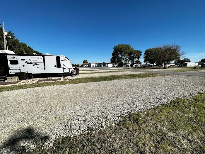 Maple Village Manufactured Home Community 6