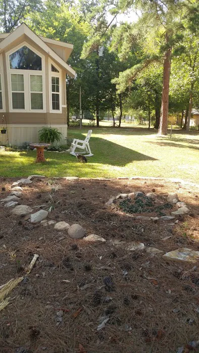 Pines RV and Mobile Home Park 4