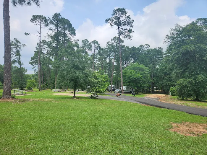 Lake Hawkins RV Park 7