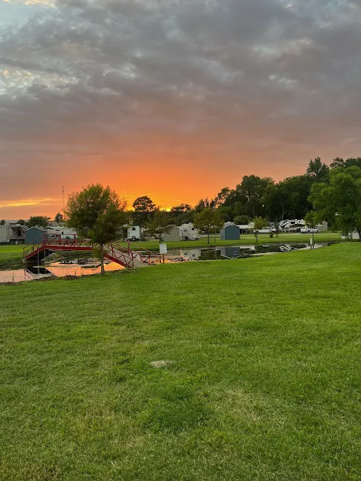 Antique Capital RV Park 8