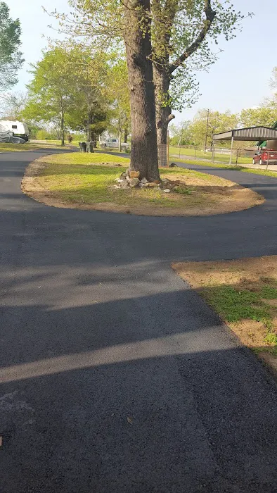 RJ'S RV Park 4