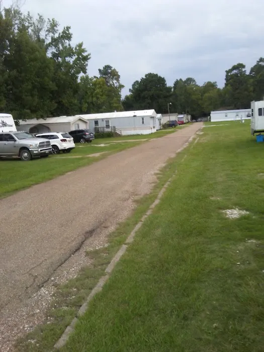 Holiday Springs RV Park 6