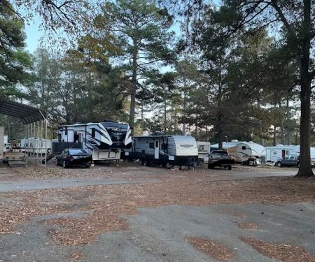 Pinewood RV Park