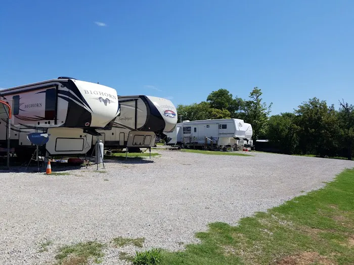 Windy Bill's RV Park 3