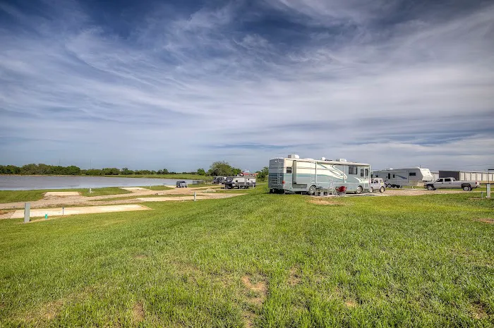 Cumby RV Park and Storage 5
