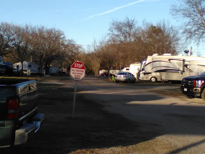 East Texas RV Park 7