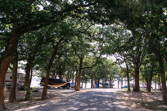 Paradise on Lake Texoma - Resort Campground 7