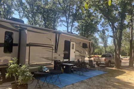 Tranquility In The Trees Retirement RV Park