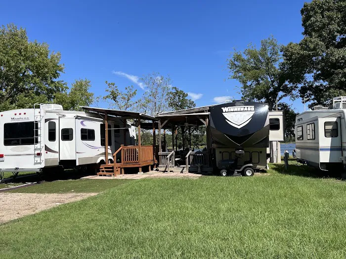 Patriot RV Park - Lake Fork 2