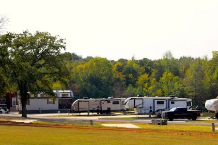 The Peninsula at Lake Fork RV Park