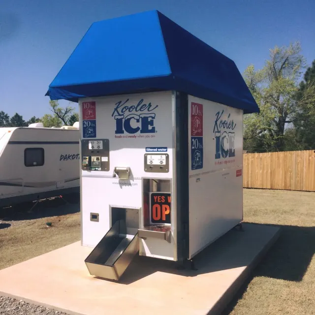 Pecan Grove RV Resort 10