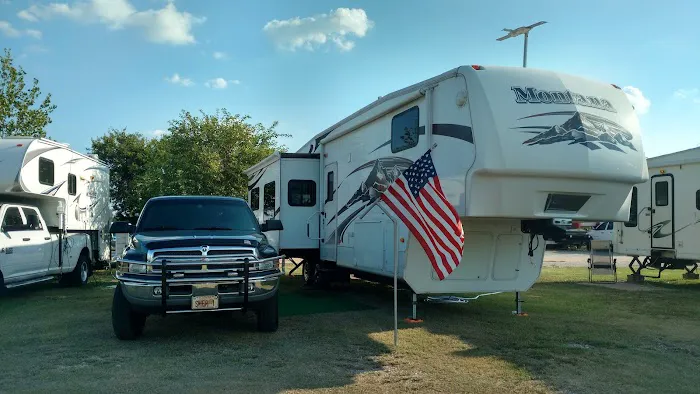 Hitchin' Post RV Park 4