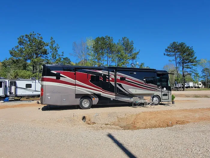 Sunshine Oaks RV Park 3