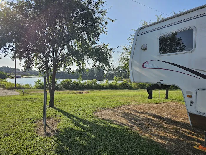 Clearview Lake RV Park 9